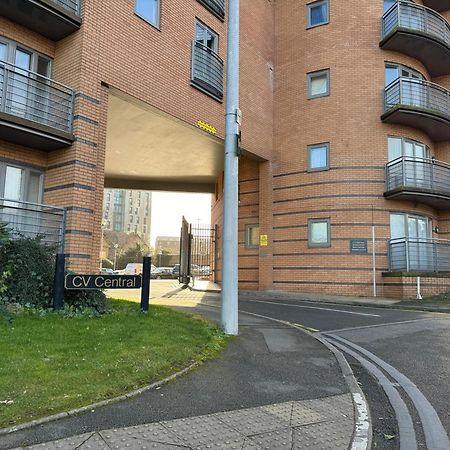 Triumph House: Central Coventry 3-Bed Apartment Exterior photo